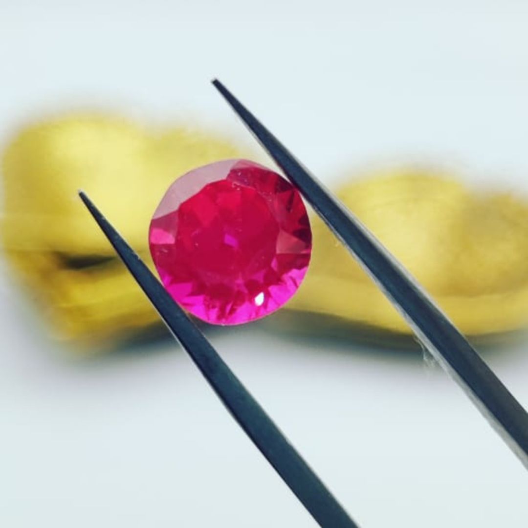 natural kashmir ruby set – 30 carats – emerald & round gems – gold plated 4 decorative lamps gift